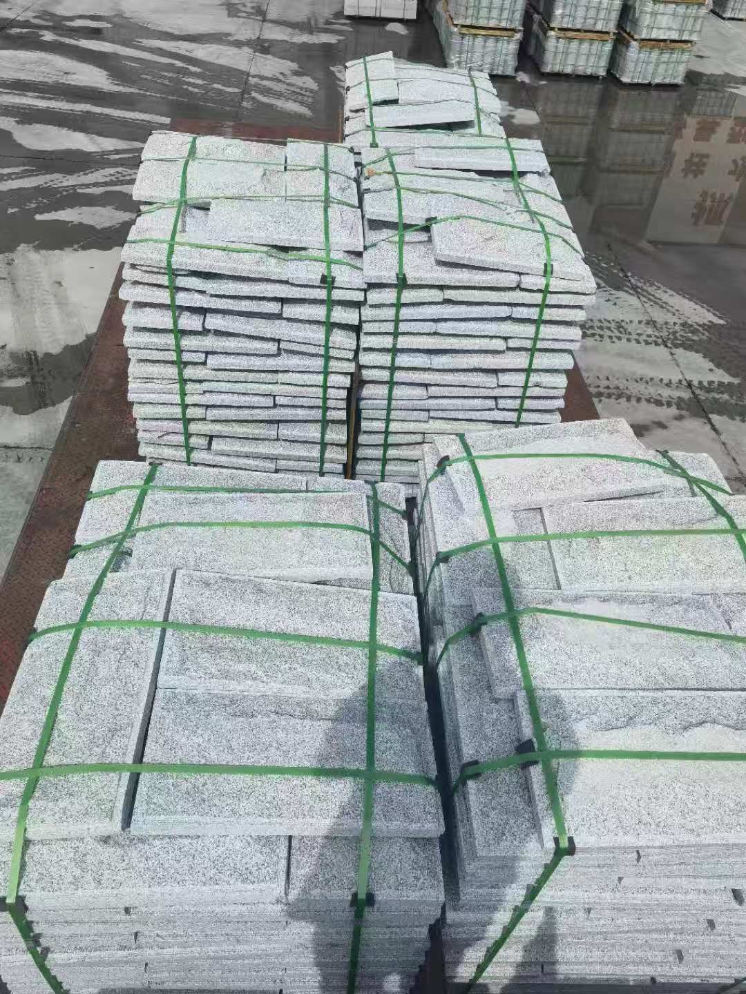 孝感 芝麻白蘑菇石装车出货