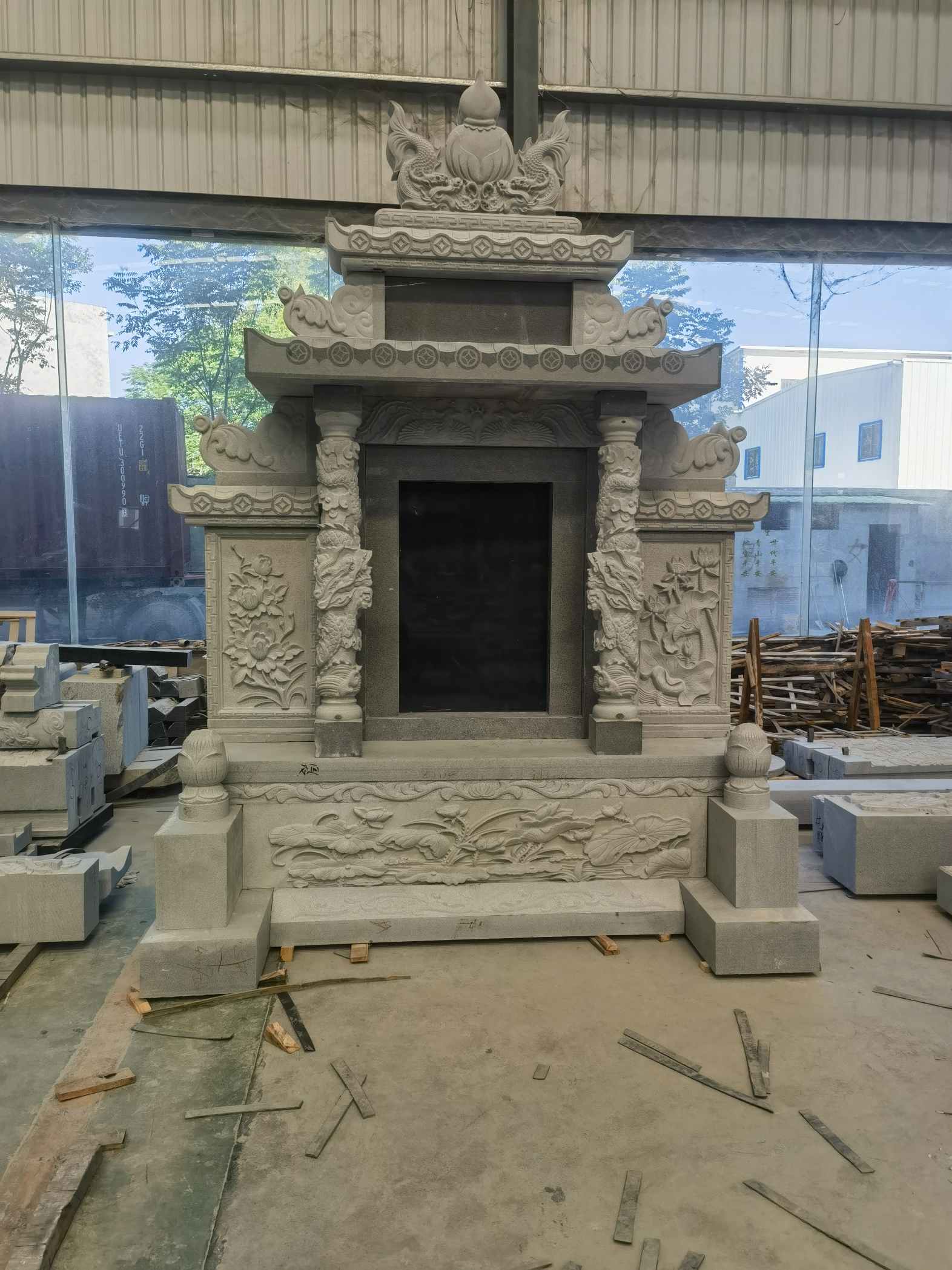 孝感 芝麻灰高档墓碑、土墓，一套也支持定做