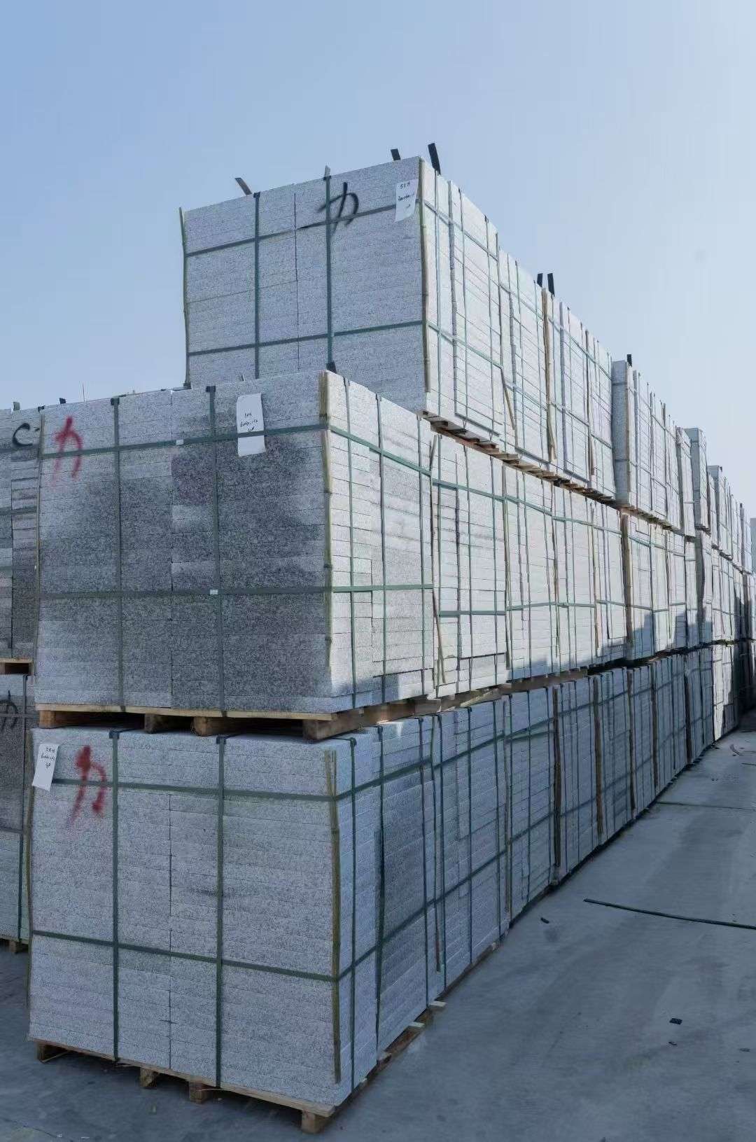 孝感 芙蓉白、大花白、小白花荔枝面成品地铺石