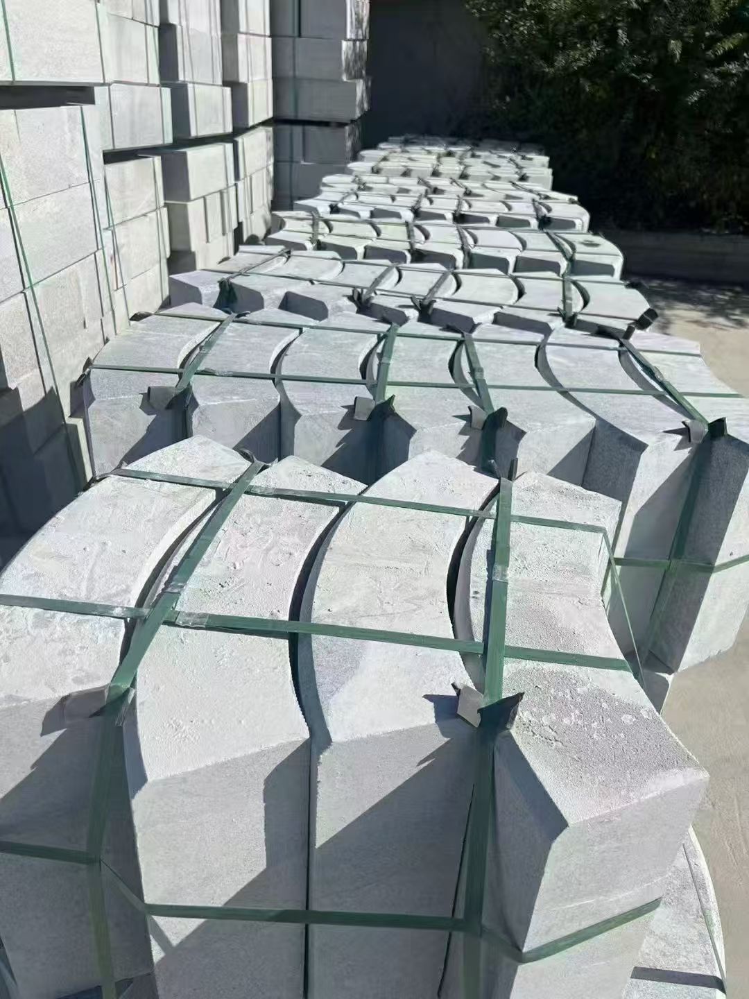 孝感 芝麻灰弧形路沿石