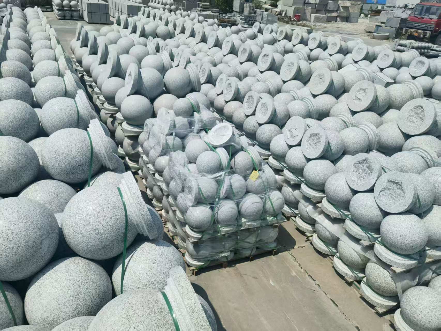 孝感 花岗岩实心圆球，石球，挡车球，挡车石，车止石，路障石。