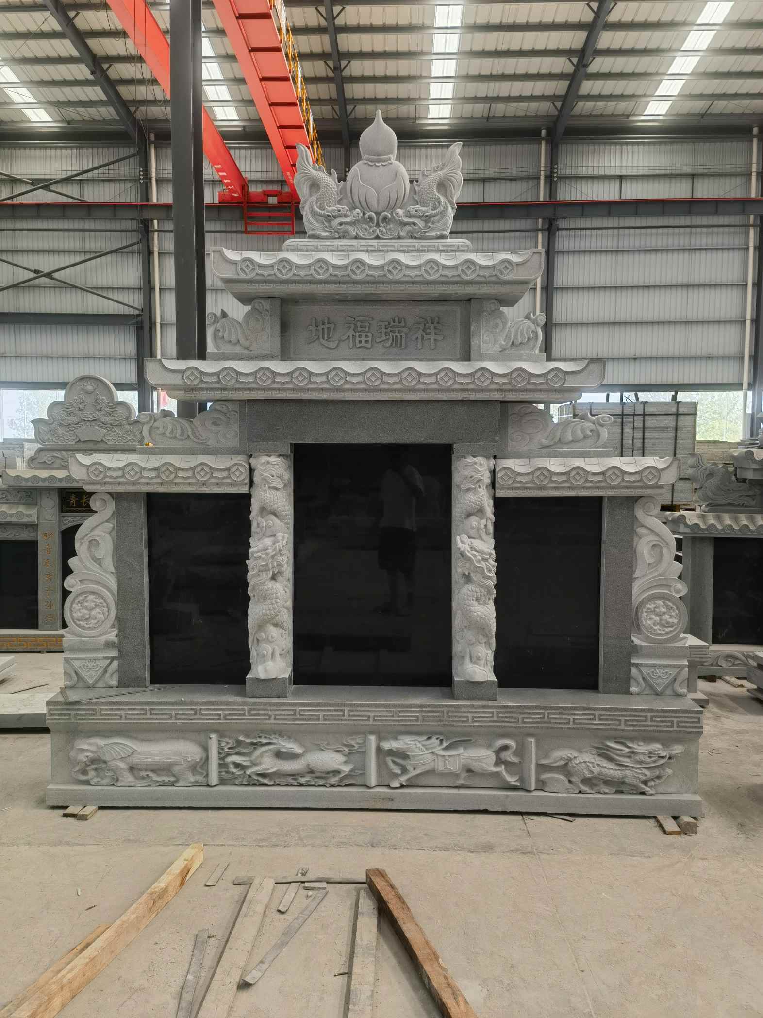 孝感 芝麻灰高档墓碑、土墓，一套也支持定做