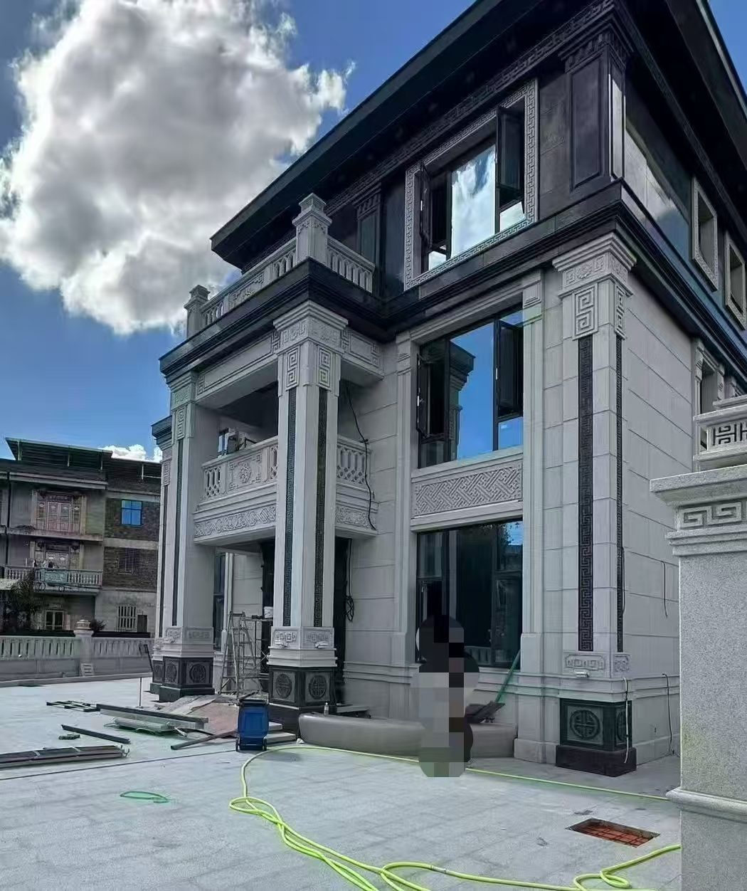 孝感 别墅干挂，芝麻白与芝麻黑完美配合